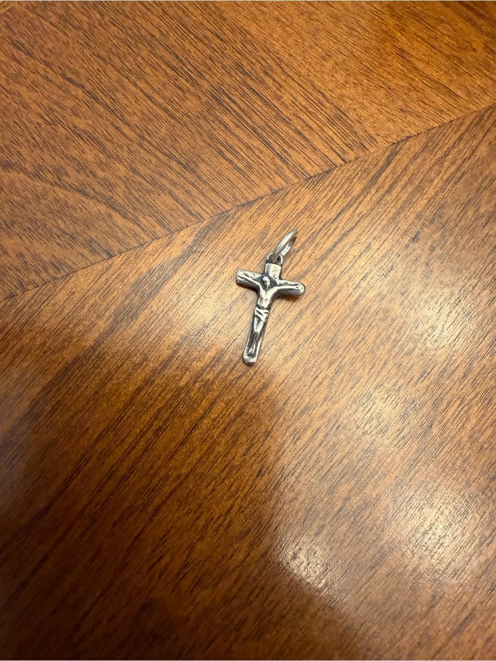 James Avery Silver Small Crucifix Pendant